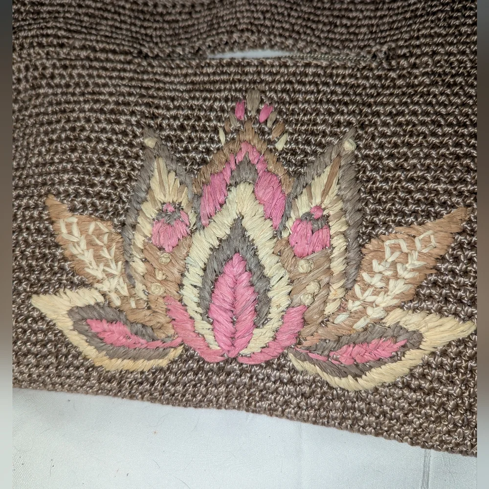 The Sak Linden Brown Hand Crochet Lotus Crossbodybag Clutch